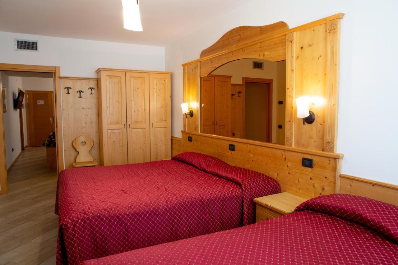 Hotel Ristorante Alla Nave Lavis Esterno foto