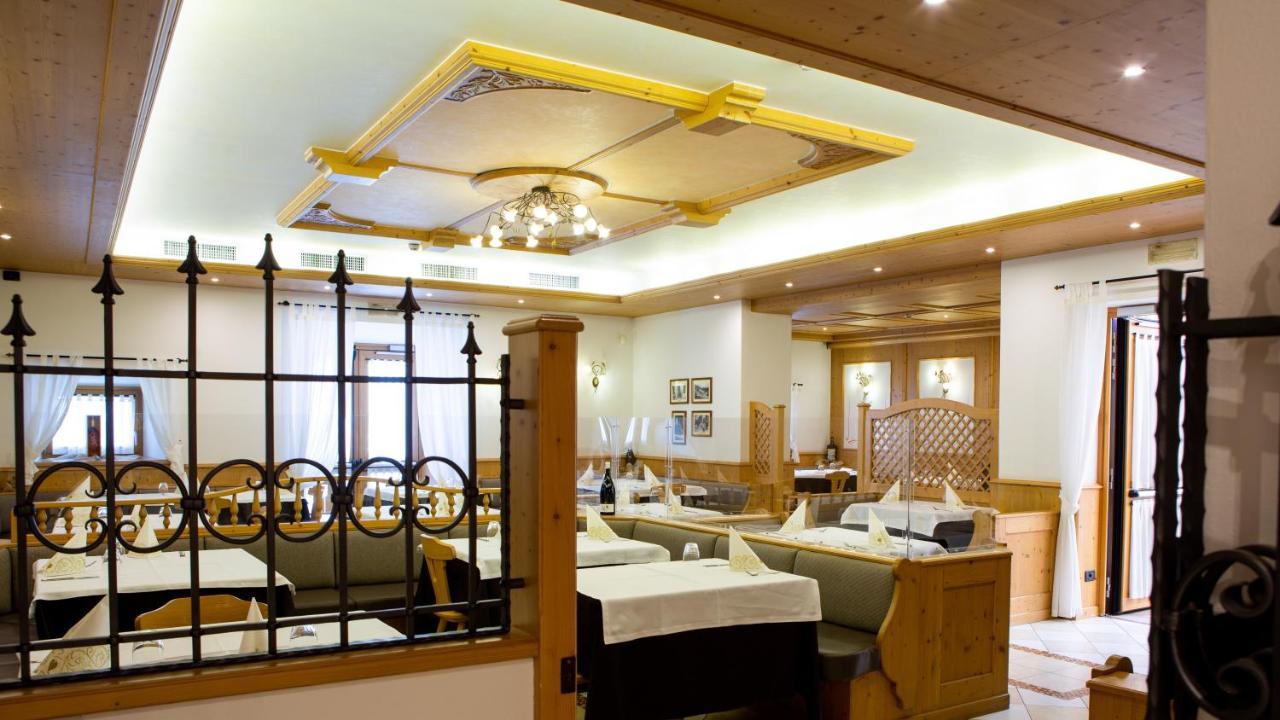 Hotel Ristorante Alla Nave Lavis Esterno foto